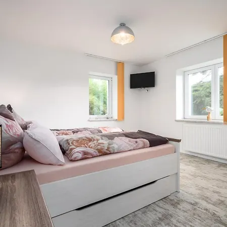 Fischotter - Eg 2 شقة ريكلين